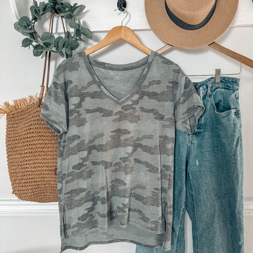 American Eagle Camo Tee